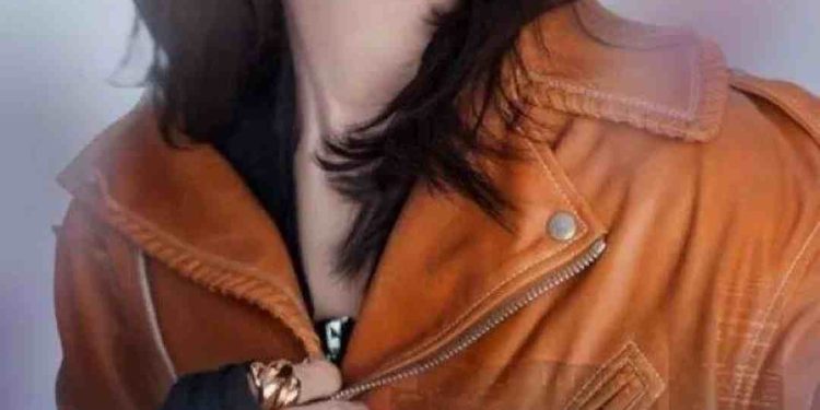 Ánh Trăng Không Hiểu Lòng Tôi